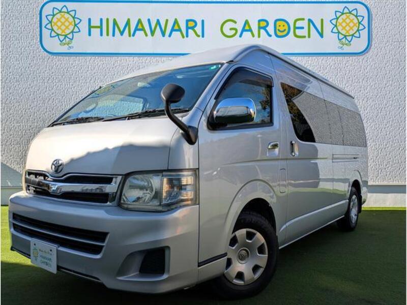 TOYOTA HIACE WAGON