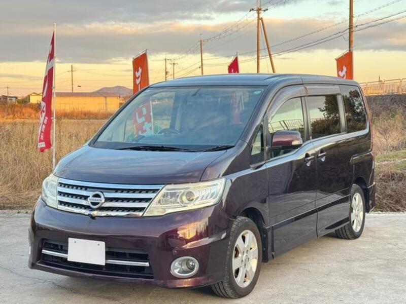 NISSAN SERENA