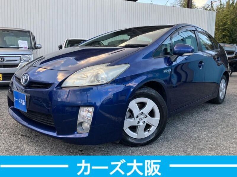 TOYOTA PRIUS