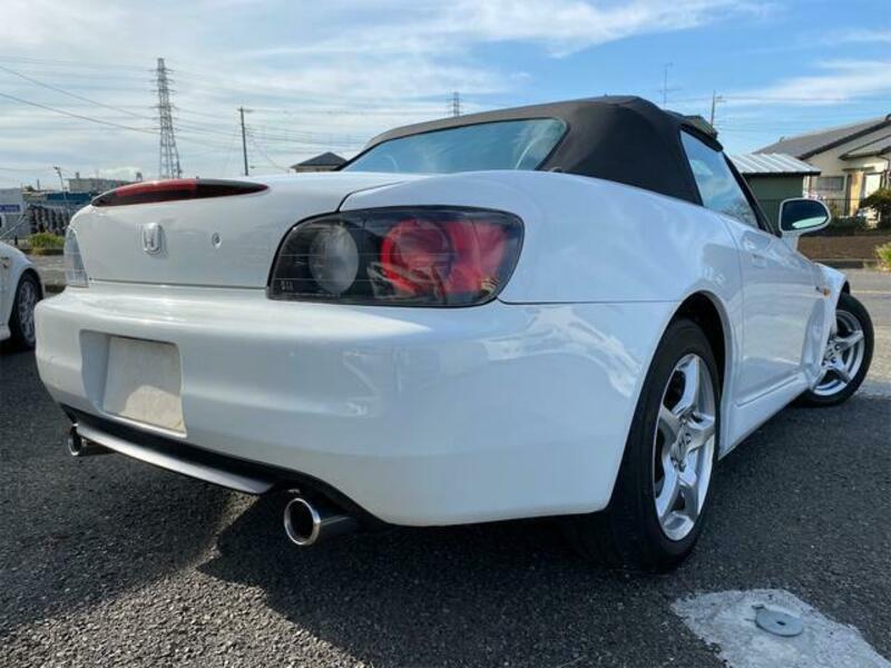 S2000