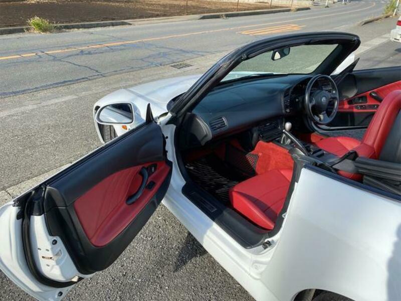 S2000