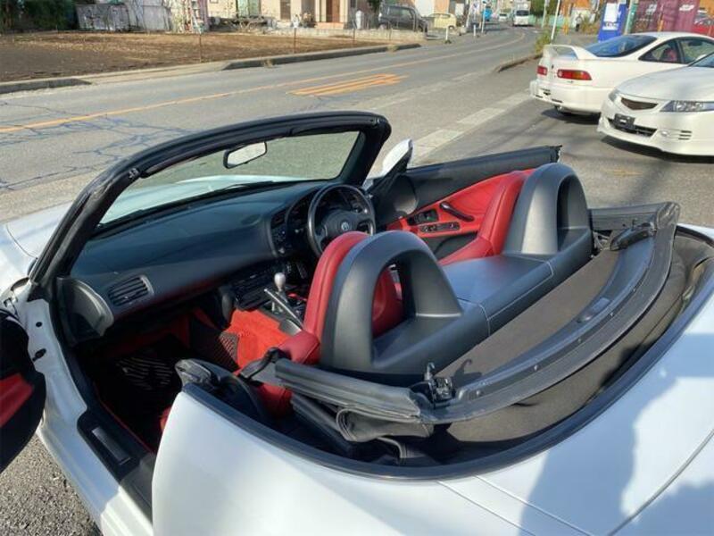 S2000
