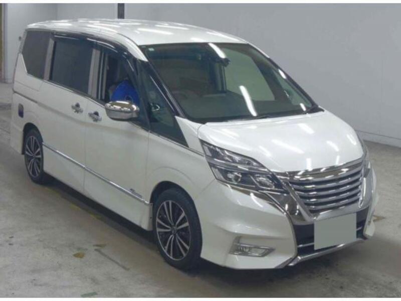 NISSAN SERENA