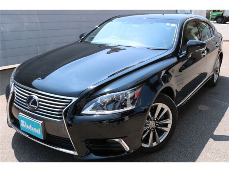 LEXUS LS