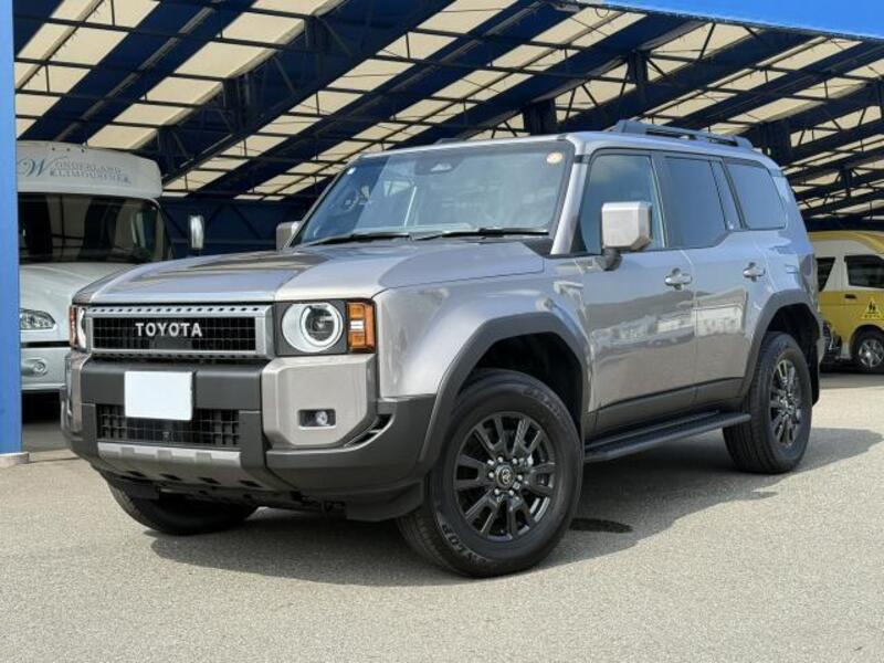 TOYOTA LAND CRUISER 250