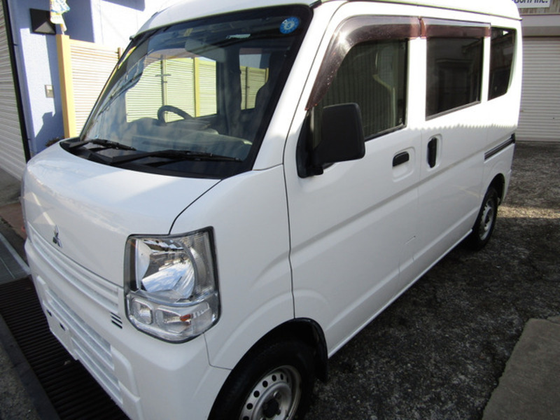 MINICAB VAN-11