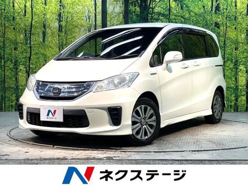 HONDA FREED HYBRID