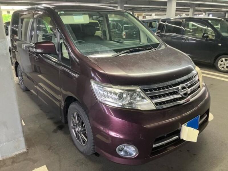 NISSAN SERENA