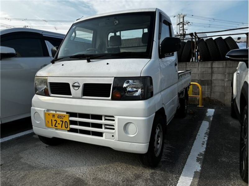 NISSAN CLIPPER TRUCK