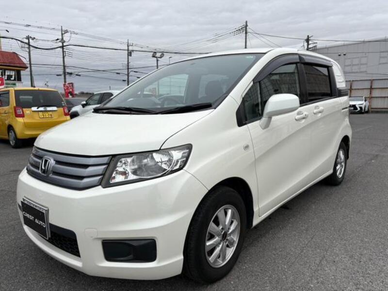 HONDA FREED SPIKE