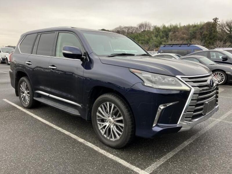LEXUS LX