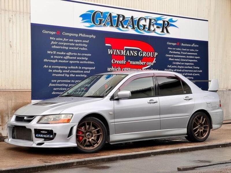 MITSUBISHI LANCER