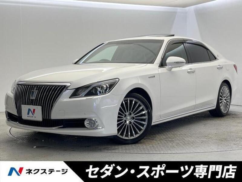 TOYOTA CROWN MAJESTA