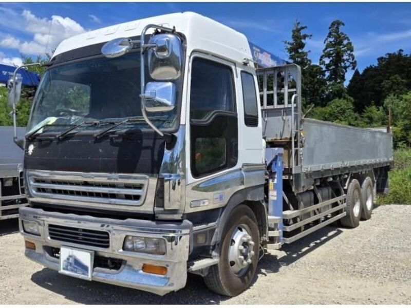 ISUZU GIGA