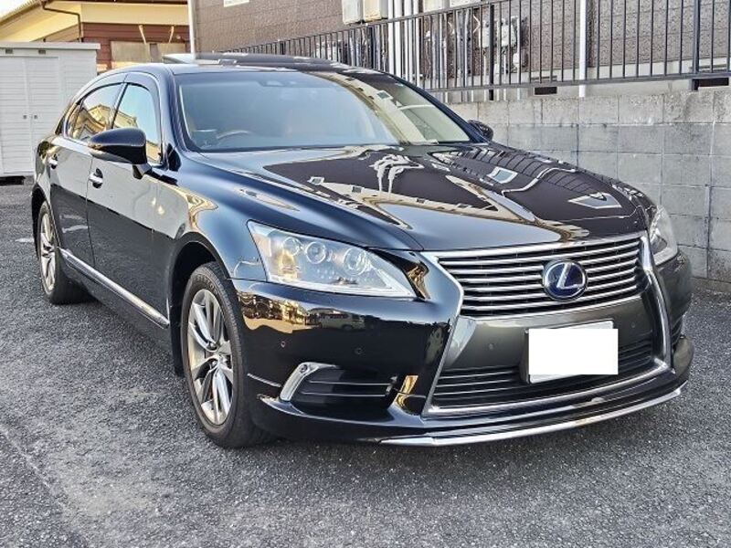 LEXUS LS