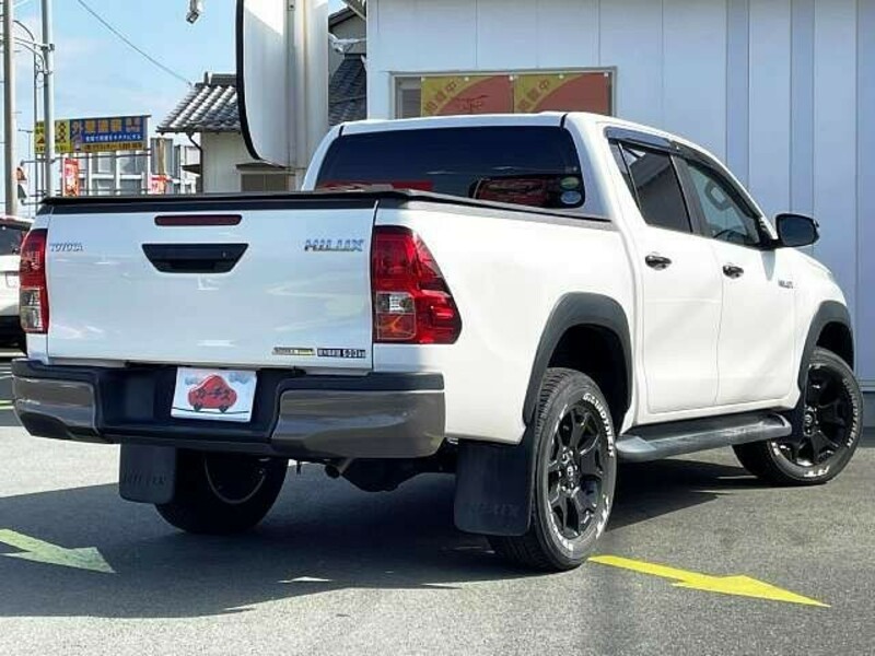 HILUX