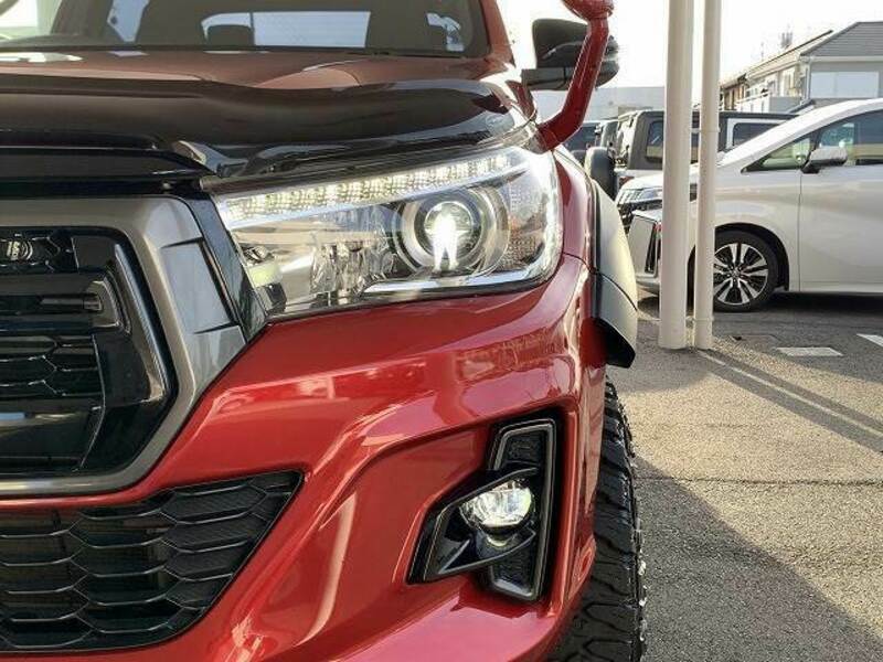 HILUX