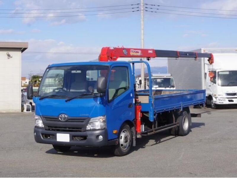 TOYOTA DYNA