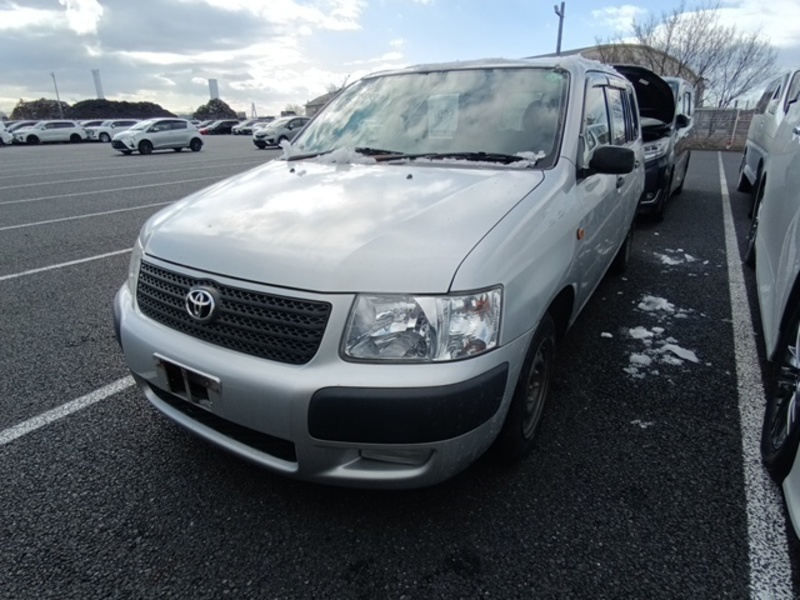 TOYOTA SUCCEED VAN