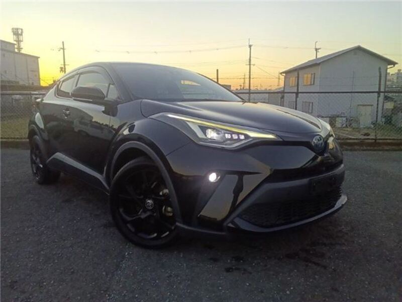 TOYOTA C-HR