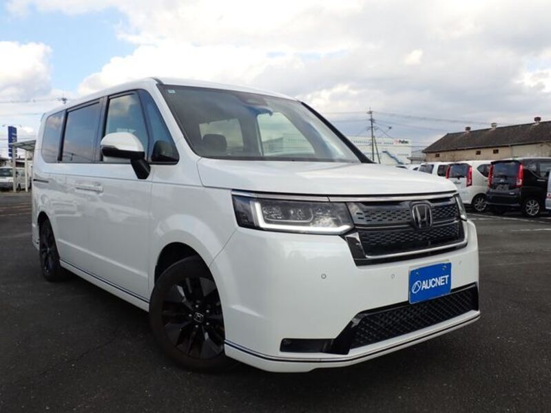 HONDA STEPWAGON SPADA