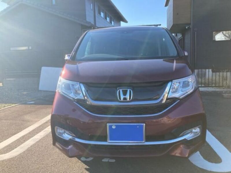 HONDA STEPWAGON SPADA