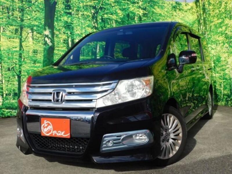 HONDA STEPWAGON SPADA