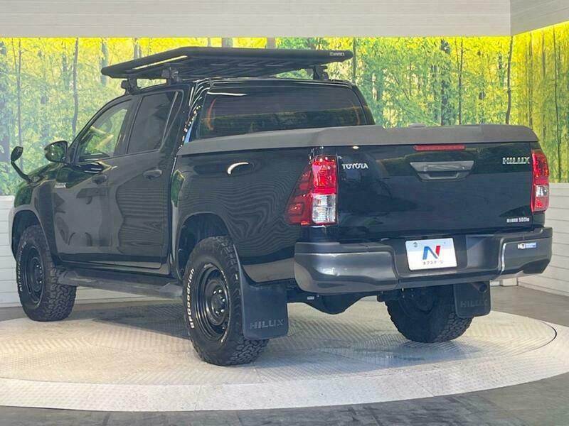 HILUX