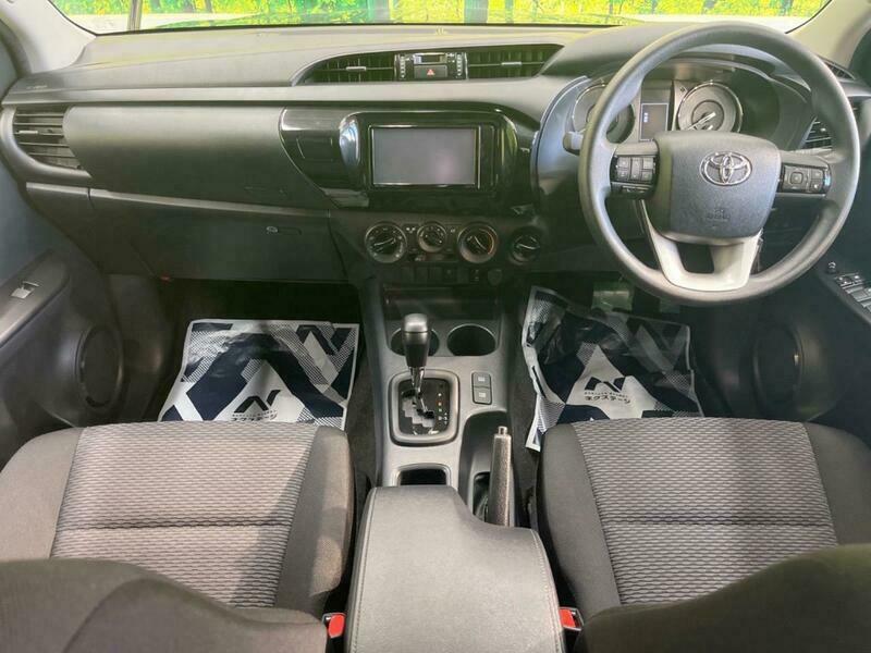HILUX