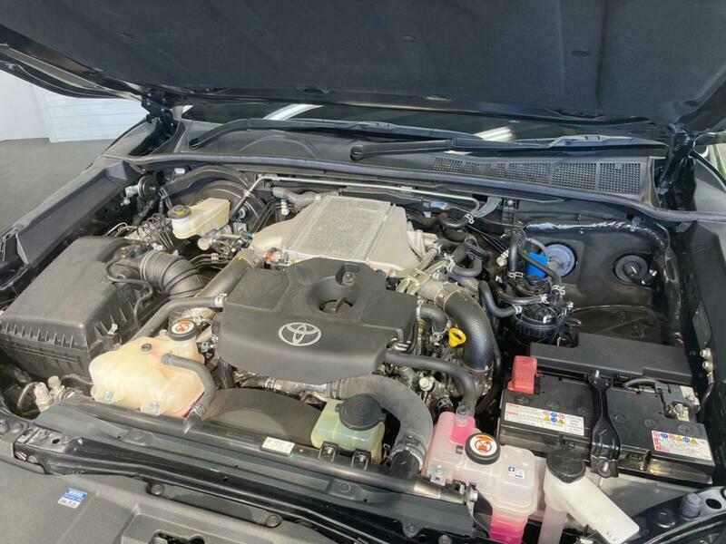 HILUX