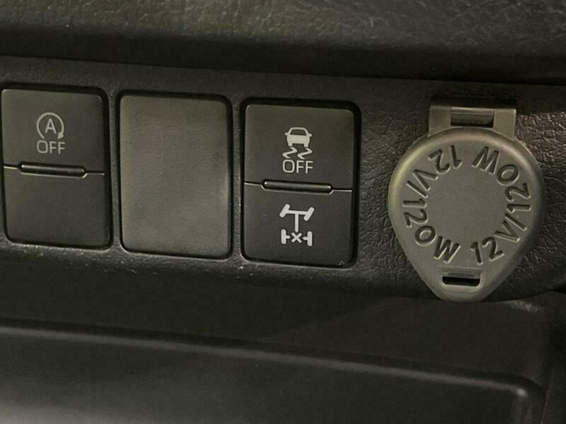 HILUX