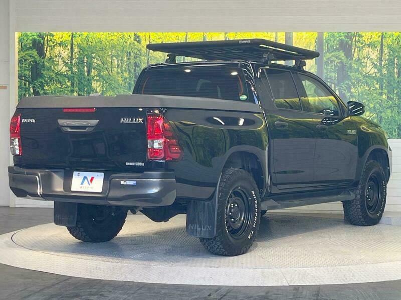 HILUX