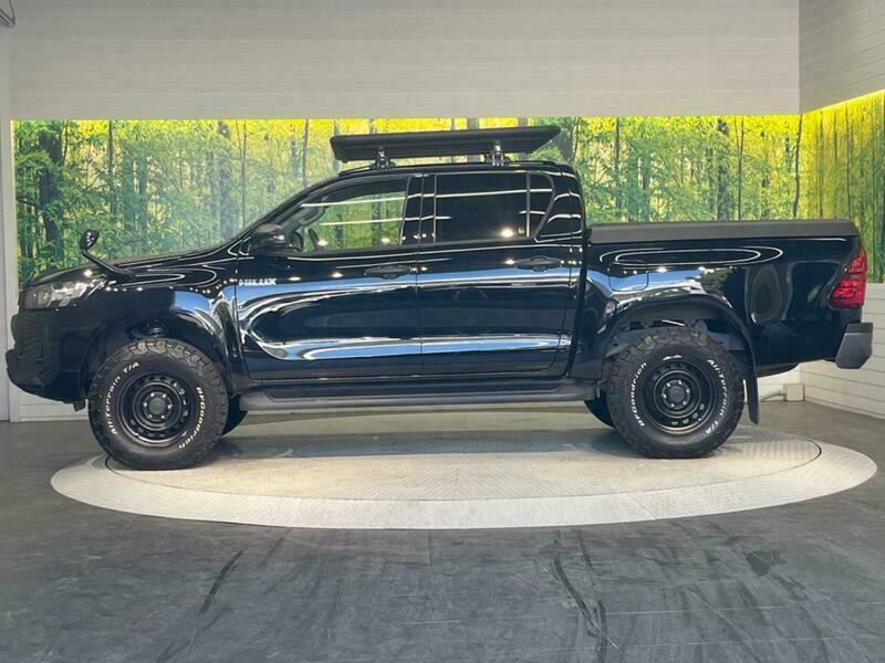 HILUX