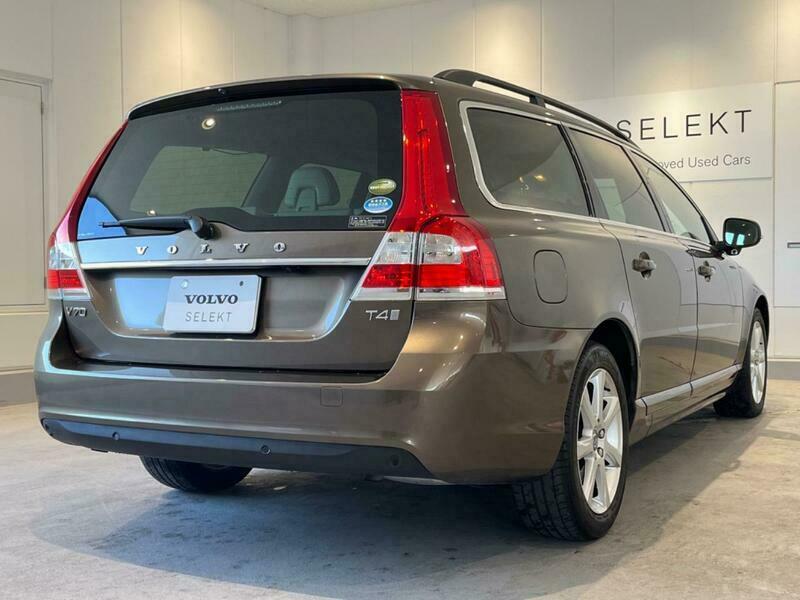 V70
