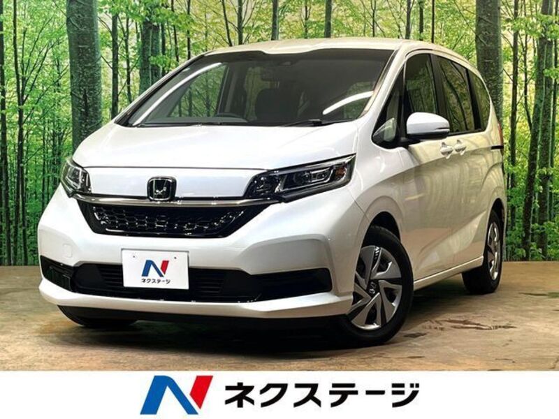 HONDA FREED HYBRID