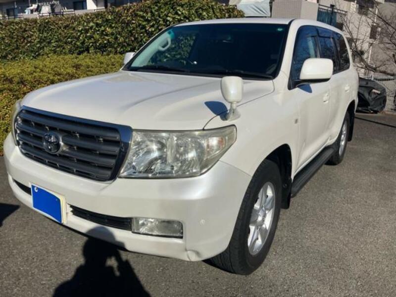 TOYOTA LAND CRUISER