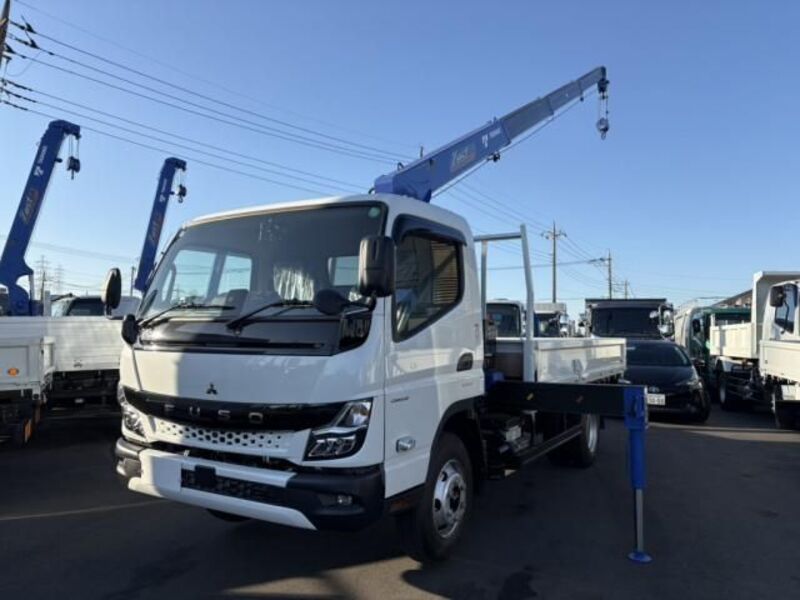 MITSUBISHI CANTER