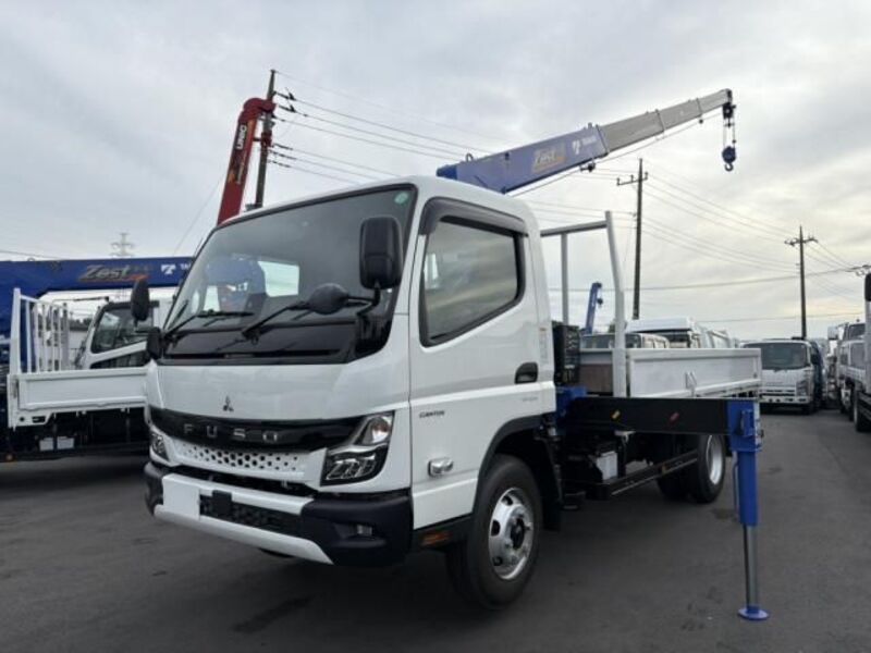 MITSUBISHI CANTER