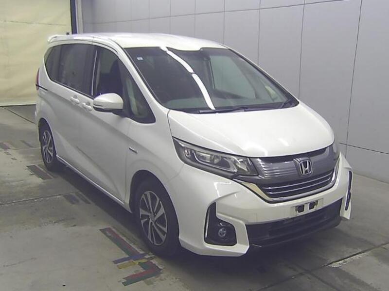 HONDA FREED HYBRID