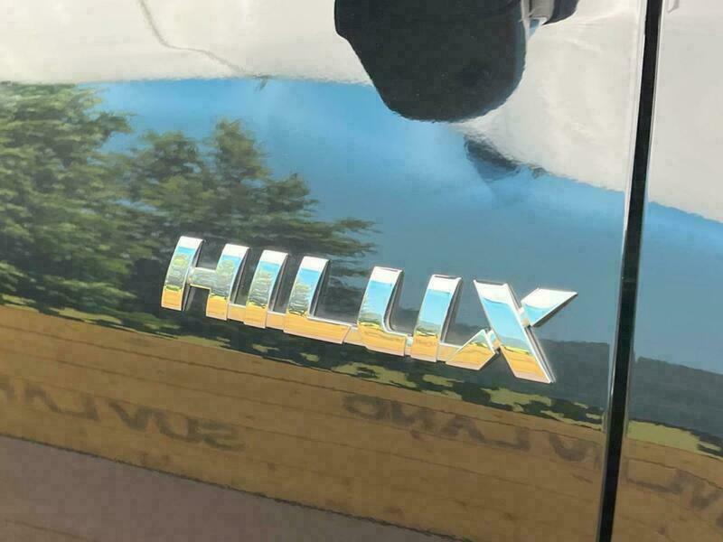 HILUX