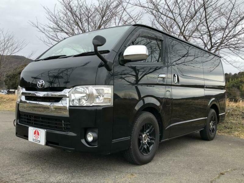HIACE VAN
