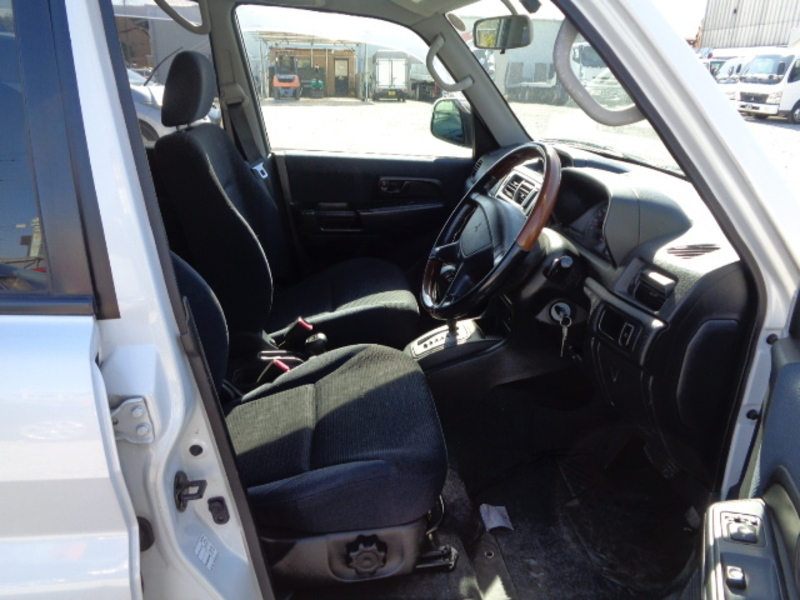 PAJERO IO