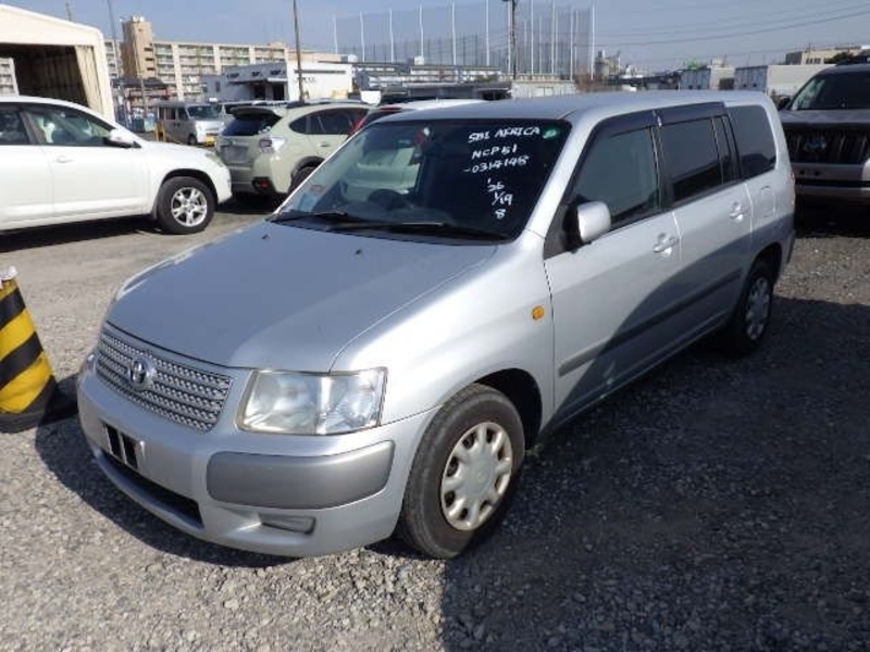 TOYOTA SUCCEED VAN