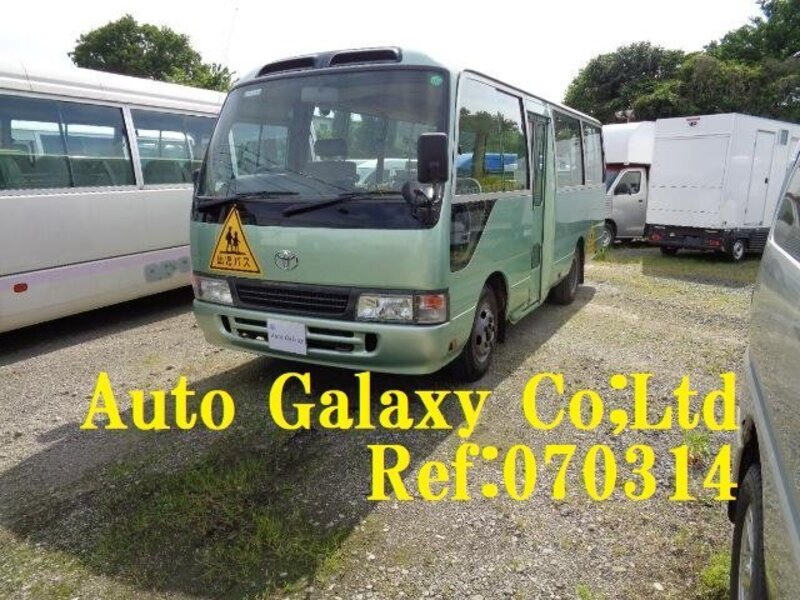 TOYOTA COASTER