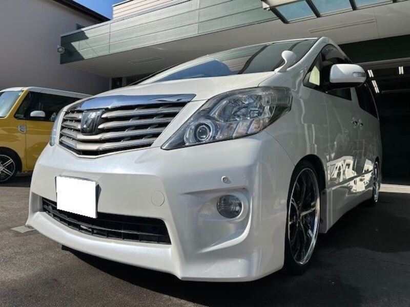 TOYOTA ALPHARD