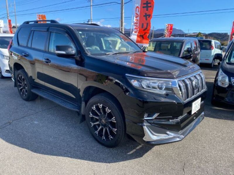 TOYOTA LAND CRUISER PRADO