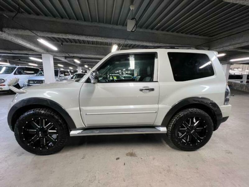 PAJERO