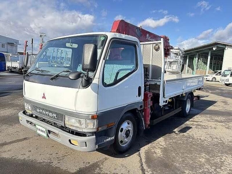 MITSUBISHI CANTER