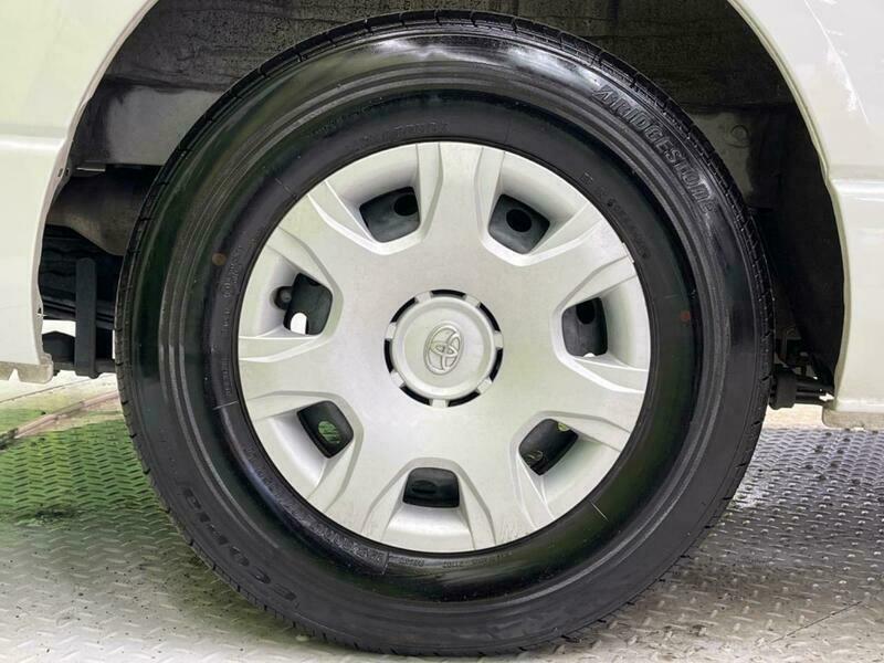 HIACE VAN-6