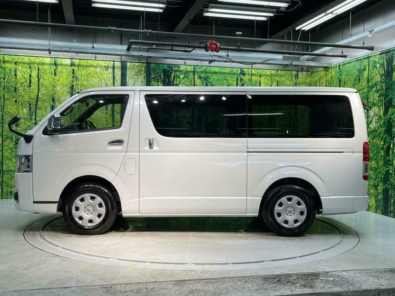 HIACE VAN-41